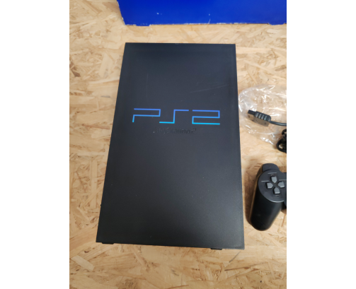 PlayStation 2 primer modelo 10000 PS2 Japón